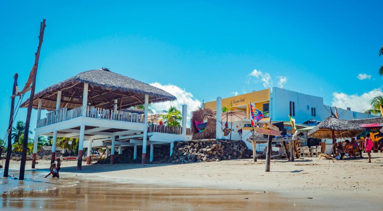 La Fourmi Hotel Nosy-Be Extérieur photo